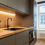 7 Main Square Boutique - Kullassepa Appartement