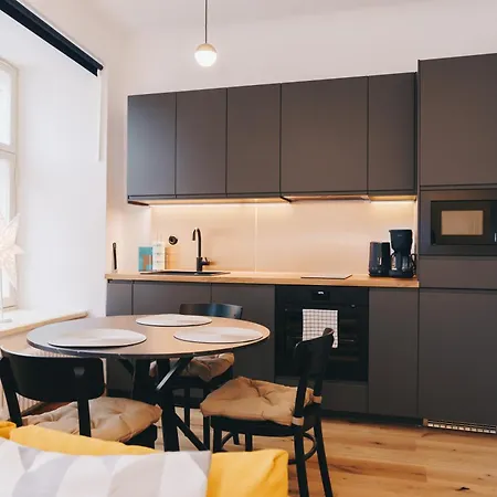 7 Main Square Boutique - Kullassepa Apartament