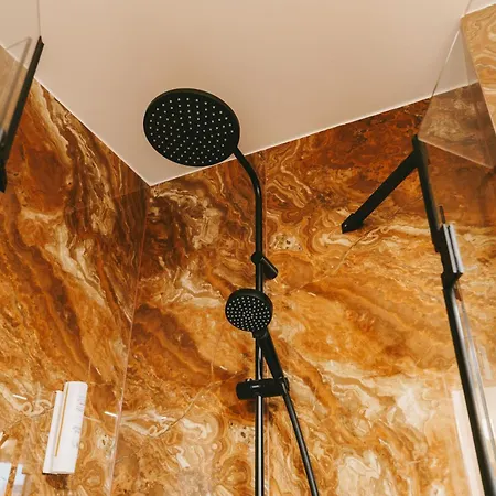 7 Main Square Boutique Apartments - Kullassepa Διαμέρισμα Ταλίν