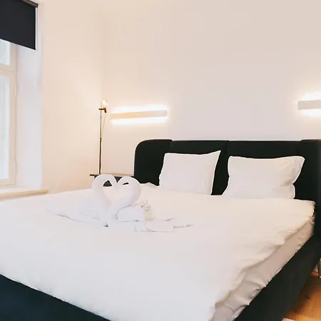 Kullassepa Boutique - Square View Tallinn