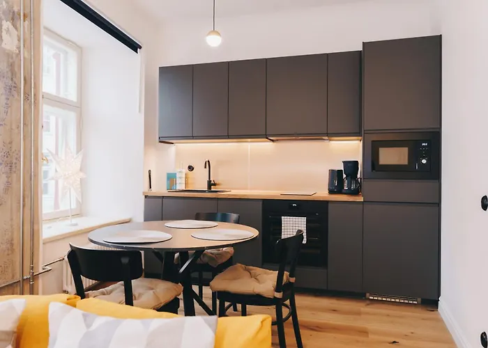 7 Main Square Boutique Apartments - Kullassepa Апартаменты