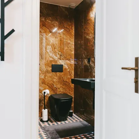Apartment 7 Main Square Boutique - Kullassepa