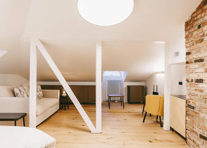 7 Main Square Boutique Apartments - Kullassepa *