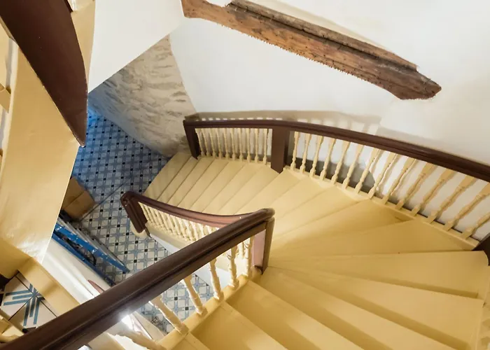 7 Main Square Boutique Apartments - Kullassepa דירה